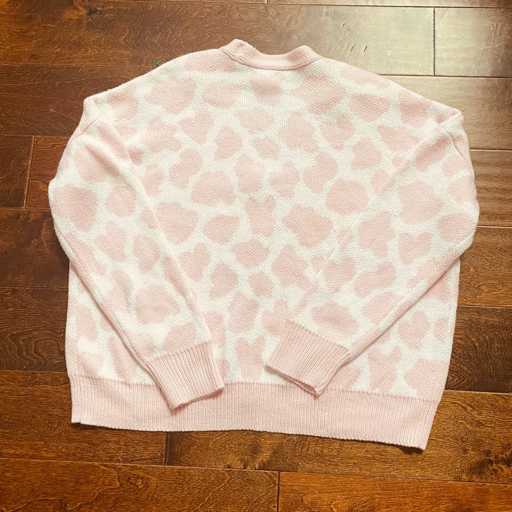 HOT TOPIC Pink Cow-Print V-Neck Button Cardigan Sweater Size Medium - Picture 5 of 7